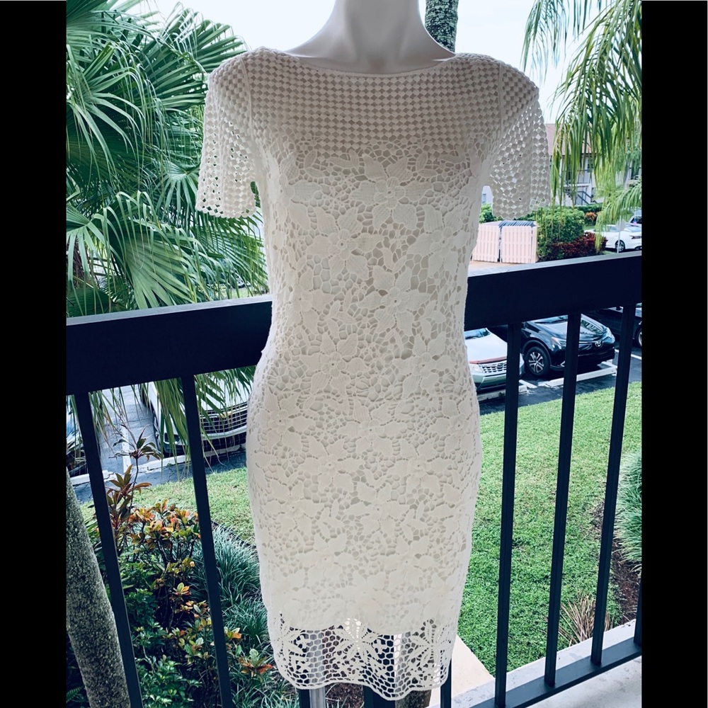 NWT Lauren Ralph Lauren White Crochet Dress